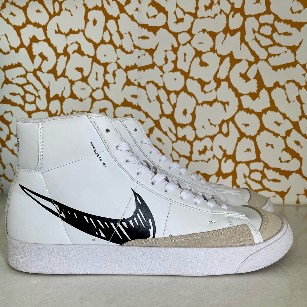 Nike Blazers Mid 77 “Scribble”